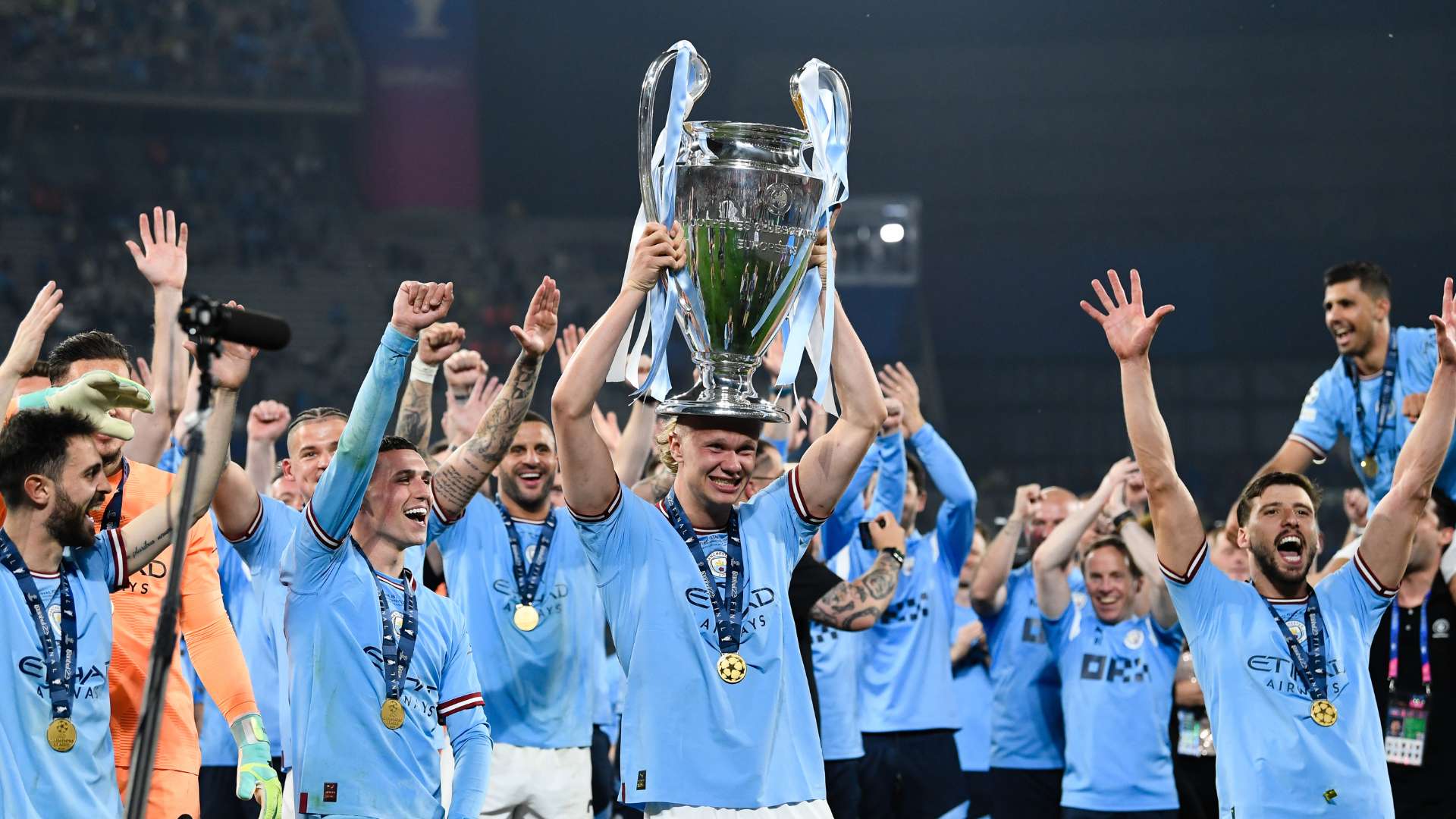 老佛爷从不 老佛爷从不