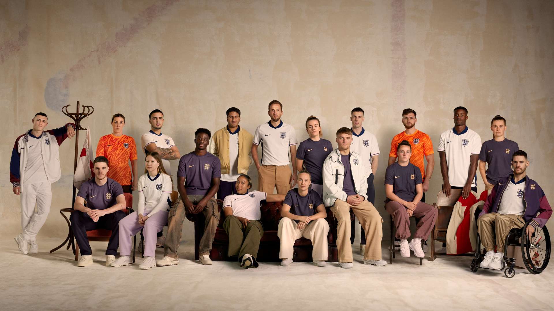 轻与热情可 轻与热情可